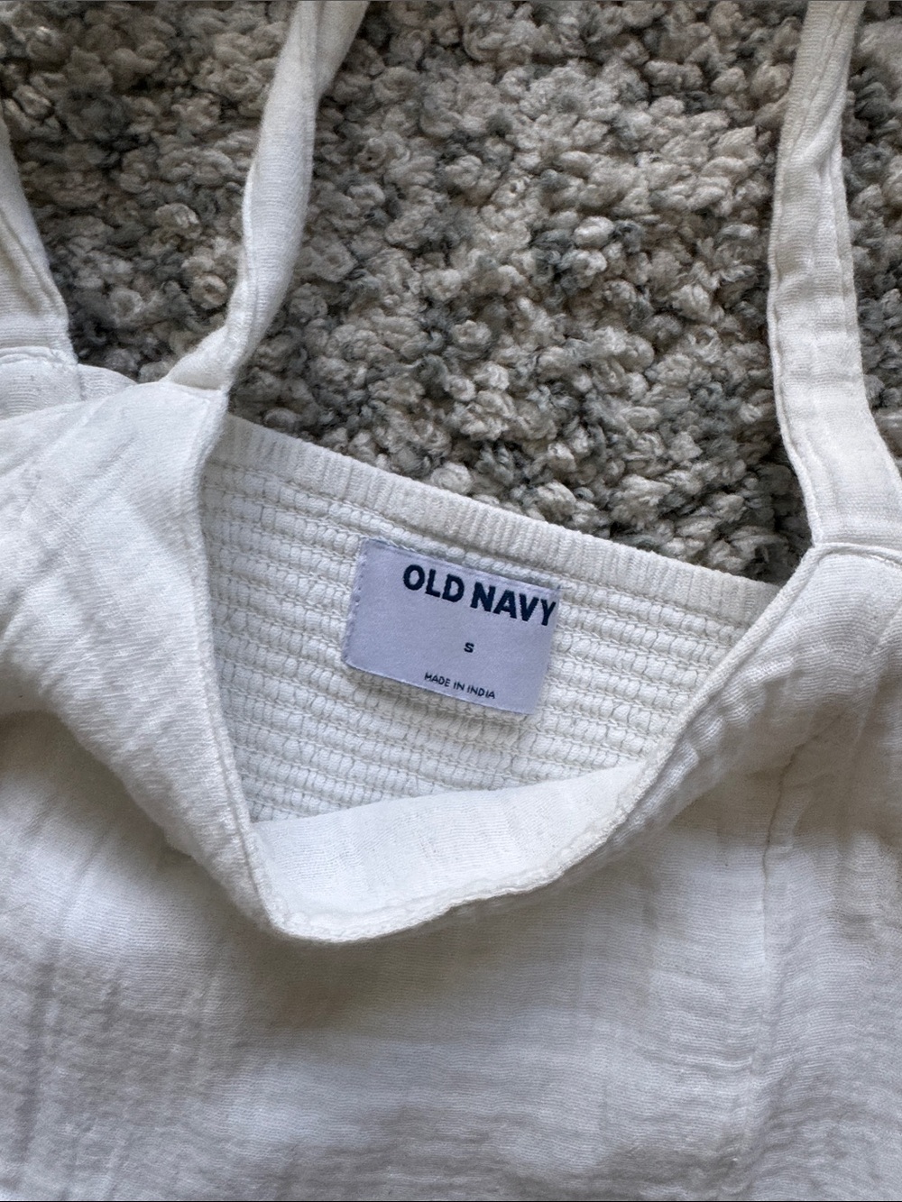 Old Navy White Gauzy Tie-Strap Babydoll Tank - Picture 2 of 4
